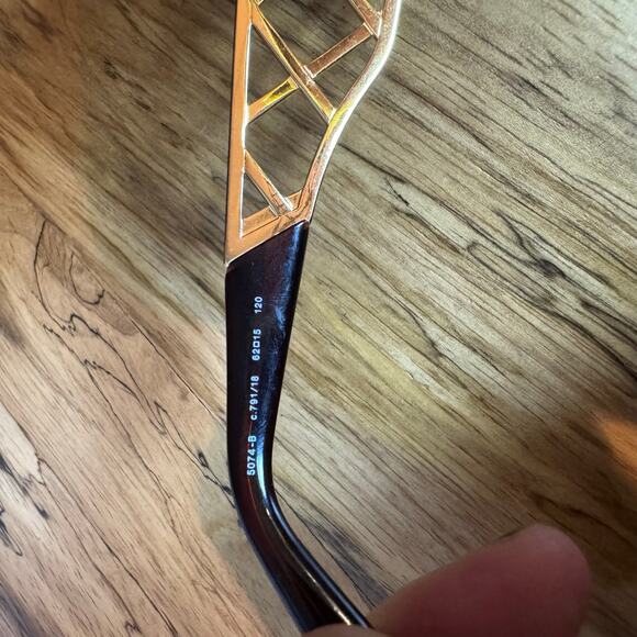 Chanel Wraparound Sunglasses Authentic CoA - Picture 5 of 7